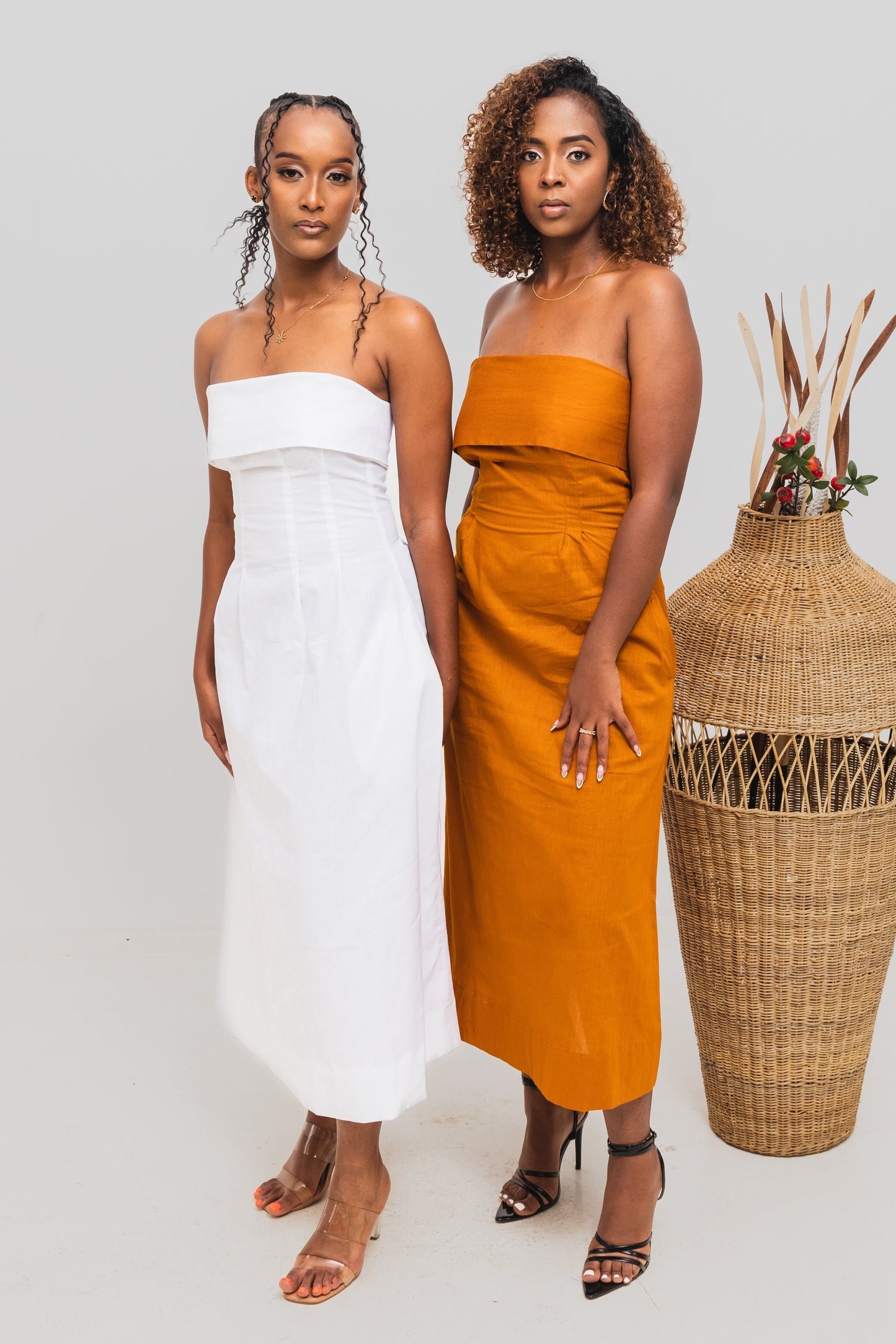 Velora Cotton Midi Dress